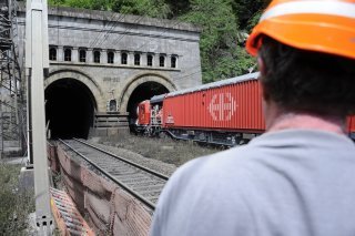 Le portail sud du tunnel du Simplon